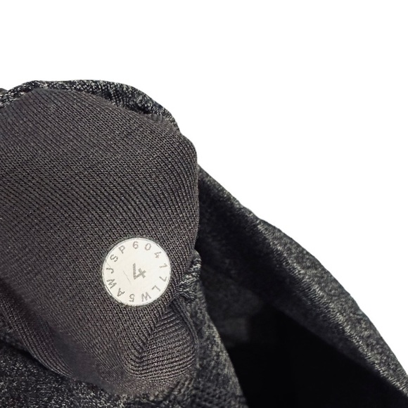 LULULEMON Wunder Under HR Tight SE Tech women’s size 4 grey black W5AWJS - Picture 6 of 8